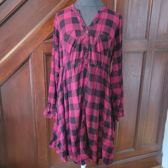 Torrid Red Black Buffalo Plaid V Neck Dress 0 L - Picture 1 of 4